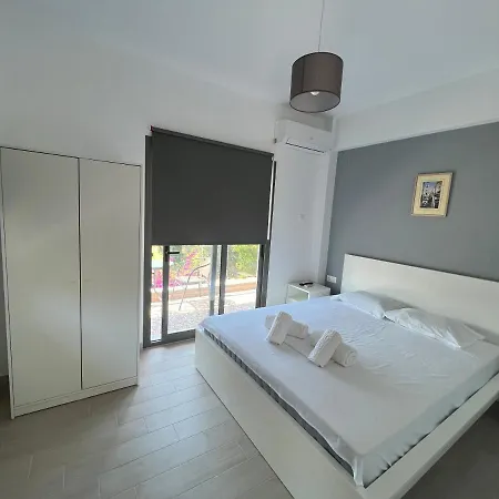 La Casa Al Mare Mola Kalyva