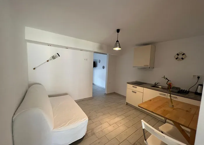 La Casa Al Mare 3* Mola Kalyva