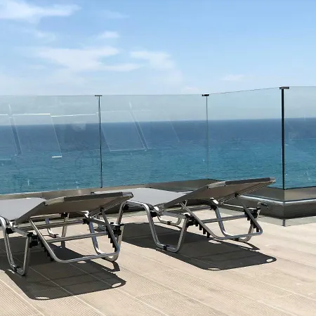 מלון דירות La Casa Al Mare 3*