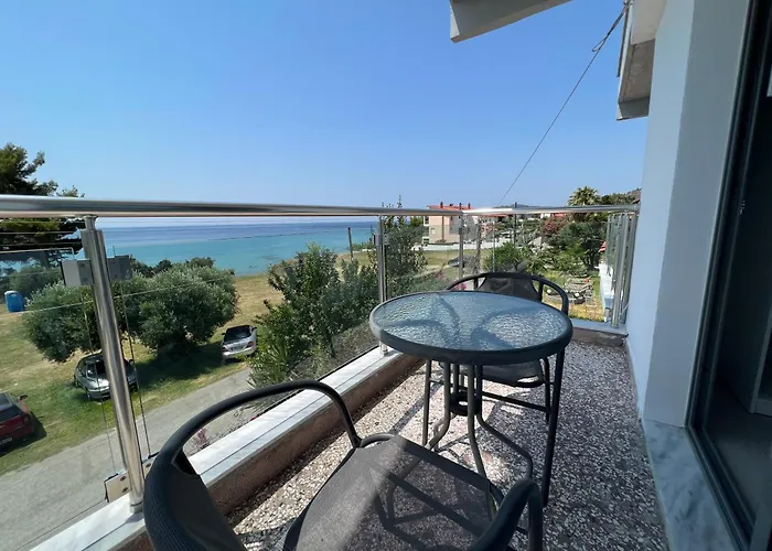 Апарт-отель La Casa Al Mare Мола-Калива